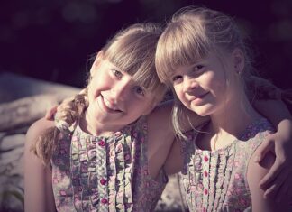 Jak buduje się bliskość? Jak buduje się bliskość?